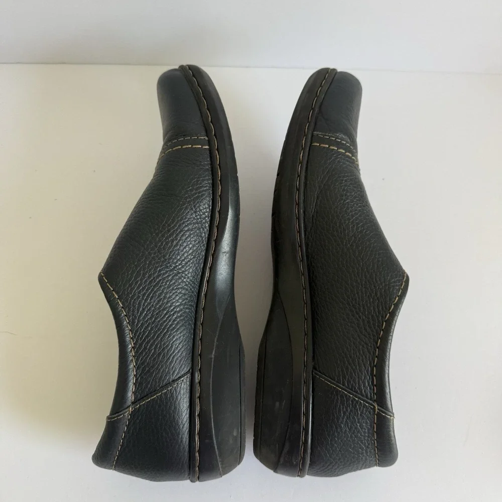 Clarks Soft Cushion Leather Slip On Double Button Loafers Women's 10M Navy Blue